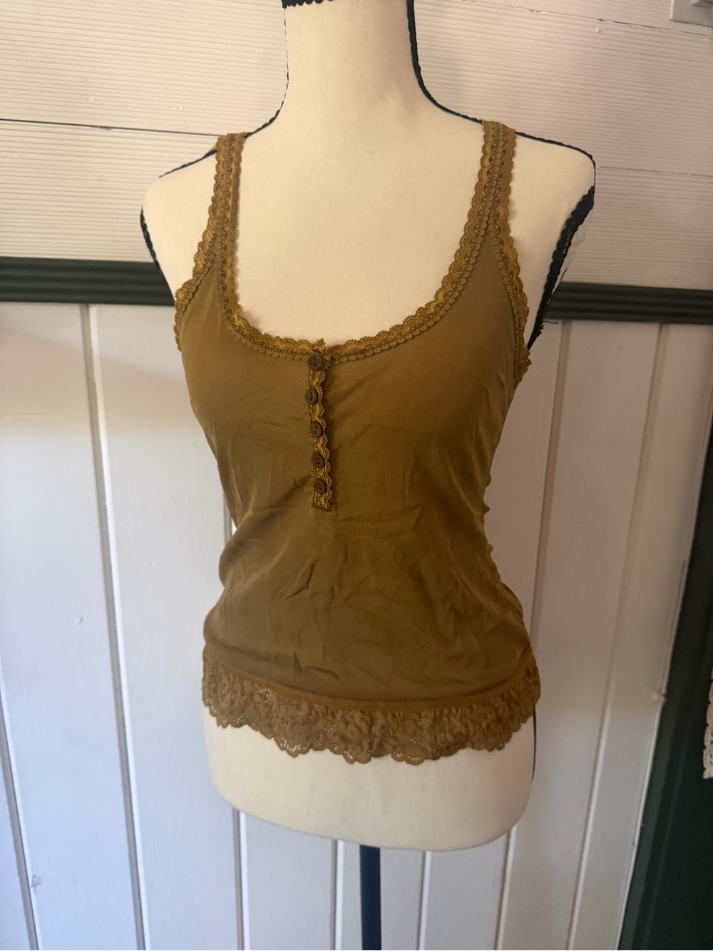 Free People all or nothing sheer Olive Green Lace Trim Henley Tank - NWT - M - Picture 3 of 8